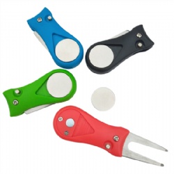 Foldable Golf Divot Tool